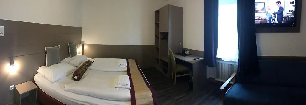 ***  Hotel Vogelweiderhof Salzburg Austria